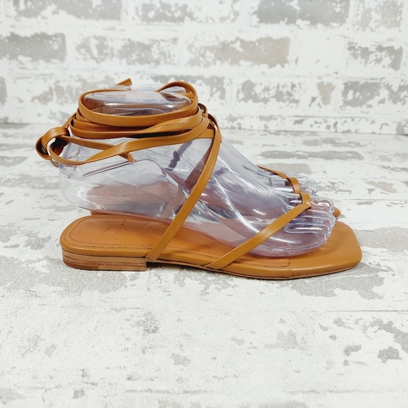 New Marc Fisher Mireya Brown Leather Flat Strappy Sandals H951 - Picture 5 of 11